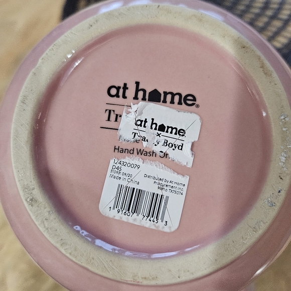 Pink Vase - Picture 5 of 8